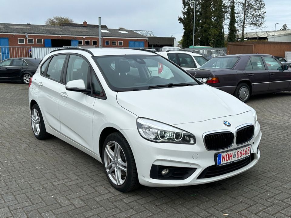 BMW 220 d Advantage Navi*Xenon*Klimaautomatik*Euro6 in Nordhorn