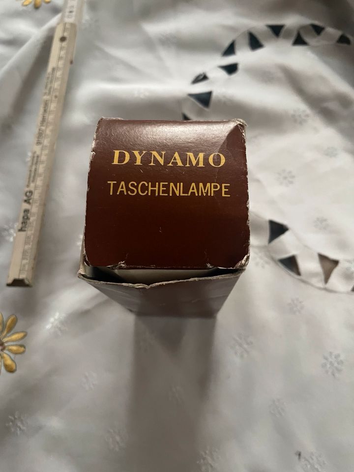 Dynamo Taschenlampe 1970- 1980 er Jahre ! in Bopfingen