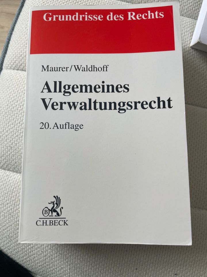 Allgemeines Verwaltungsrecht Maurer/Waldhoff in Frankfurt am Main