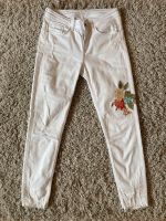 NEU Zara Jeans 7/8 weiß ripped Blumen mit Stickerei Bayern - Würzburg Vorschau