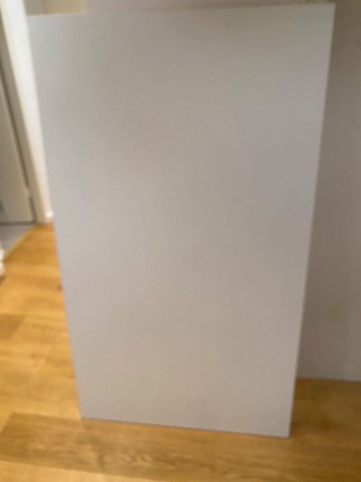 Schreibtischplatte.  Neupreis 120€, 120x 80cm in München