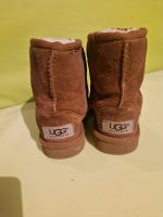 UGG Boots 22,5 Chestnut Kinderschuhe Nordrhein-Westfalen - Willich Vorschau