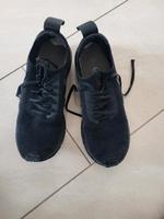 Herrenschuhe Größe 42 Marke Veja Hessen - Schlüchtern Vorschau