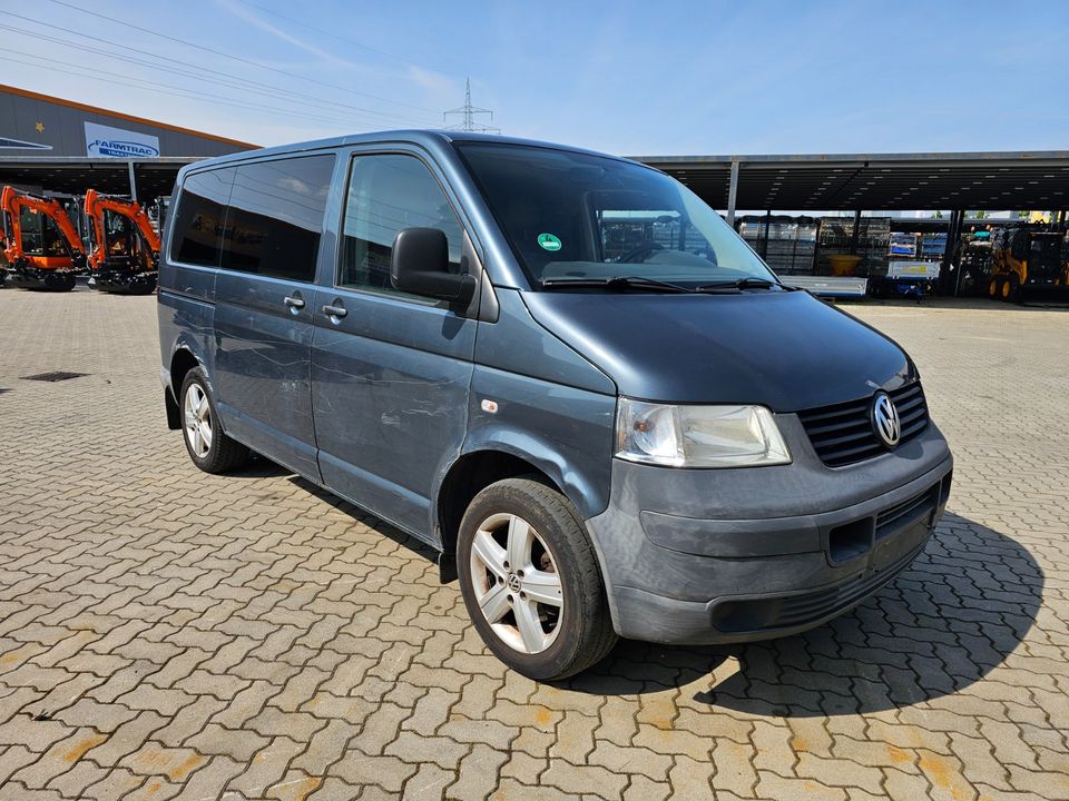 VW Bus T5 Caravelle Trend Bulli Volkswagen in Winsen (Luhe)