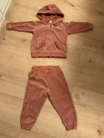 H&M Mädchen Set Jogginghose Sweatjacke Gr. 86 Schleswig-Holstein - Delingsdorf Vorschau