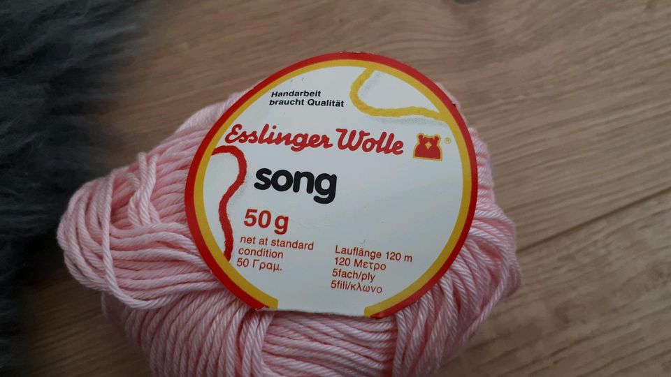 Wolle in Rosa 12x 50 gr Lauflänge 120 m in Saarland - St. Ingbert |  Basteln, Handarbeiten und Kunsthandwerk | eBay Kleinanzeigen ist jetzt  Kleinanzeigen