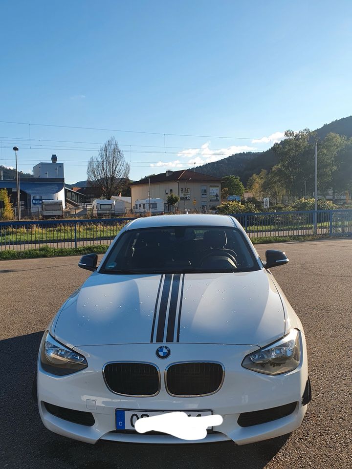 BMW er1 mit frischen steuerkette +tüv* reifen in Haslach im Kinzigtal