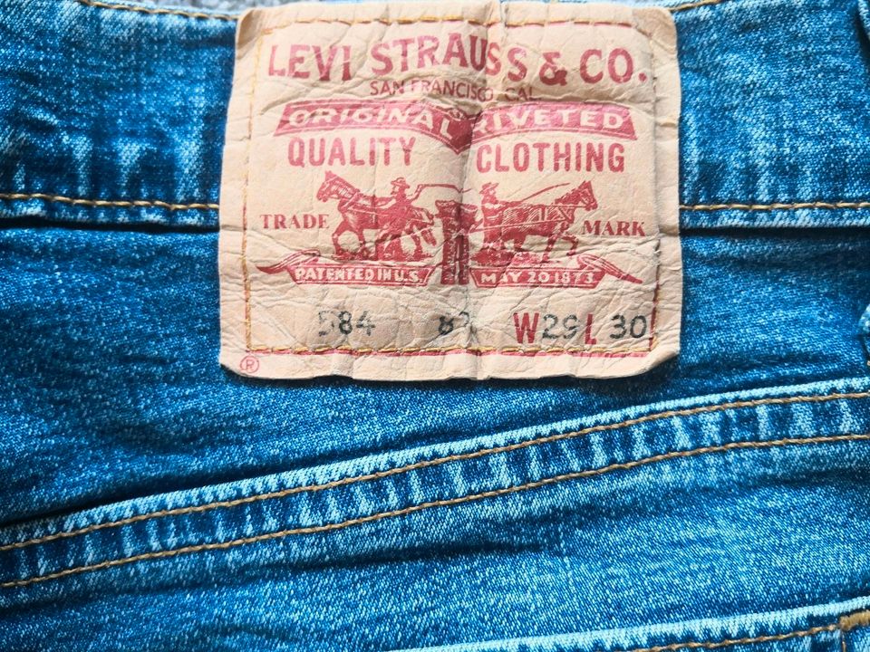 Levis 584 Jeans Hose Jeanshose Bootcut Retro W29 L30 29/30 in Oranienburg