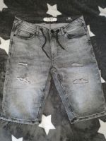 Kurze Jeans XS / 170/176 Sachsen - Chemnitz Vorschau