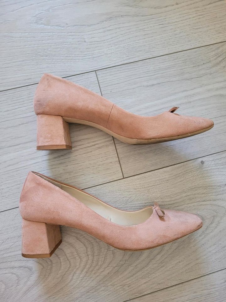 Zara Damenschuhe  Gr 39 in Solingen