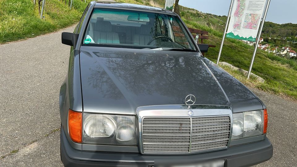 Mercedes Benz W124 Oldtimer in Rimbach