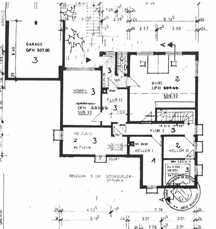 Familienparadies  in Dettingen Buchhalde: Charmantes 2-Familienhaus mit Dachterrasse und Garten! in Dettingen an der Erms