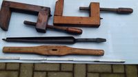 Stellmacher Werkzeug, Schäleisen+Holzschraubzwingen,sehr alt Thüringen - Röhrig Vorschau