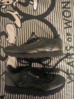 Reebok classic Schuhe Sportschuhe Grose 39 Neu Schwarz Unisex Rheinland-Pfalz - Ober-Olm Vorschau