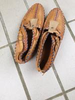 Volklore Leder Schuhe aus Kroatien ungetragen Niedersachsen - Suderburg Vorschau