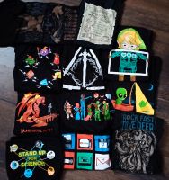 Loot Box Merchandise Need Shirts Würfel Zelda etc. Hessen - Trebur Vorschau