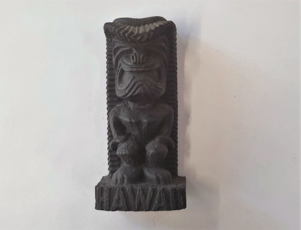 HIP Original Hawaii God of Money  God Figure in Aachen