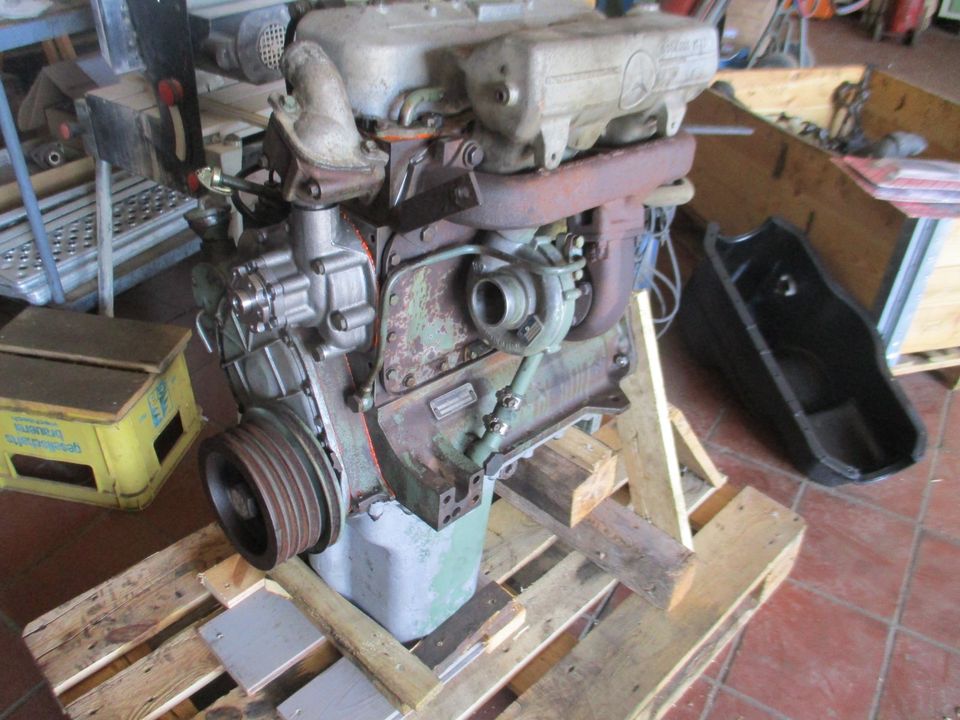 Mehrere Überholte MB Trac Motoren OM 314, OM 364, OM 366,OM 352 in Haselbach b. Mitterfels