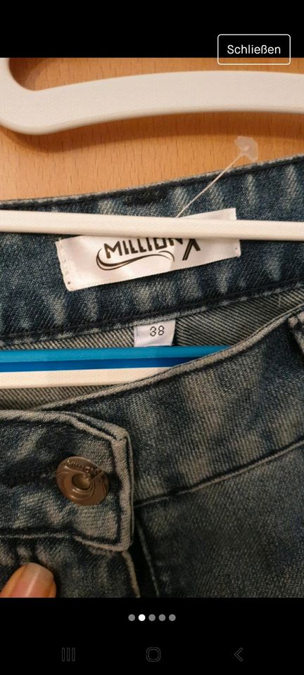 Million X Momjeans neu blau mit cutouts Größe 38 neu in Oranienbaum-Wörlitz