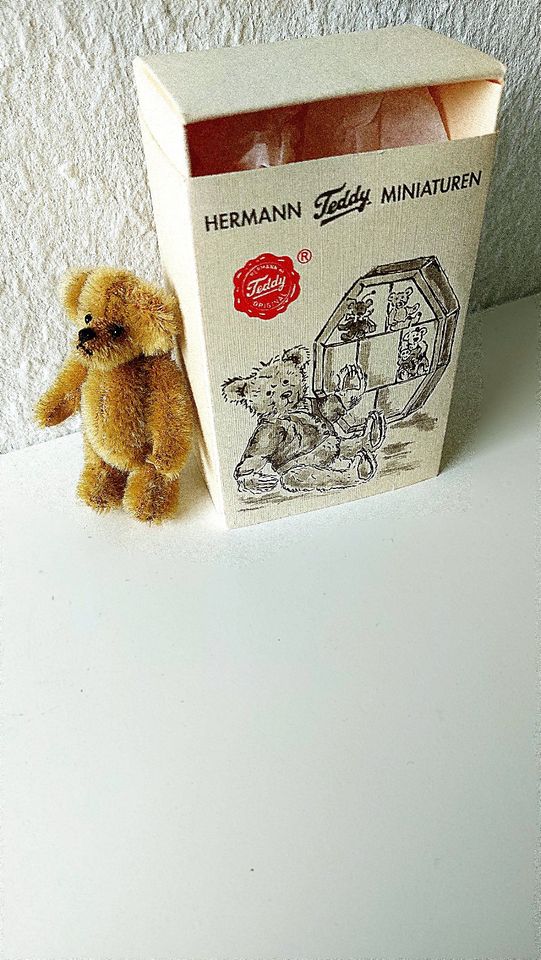Bär HERMANN „Miniatur Teddy Junior“ MOHAIR 7cm + BOX limitiert in Lüneburg