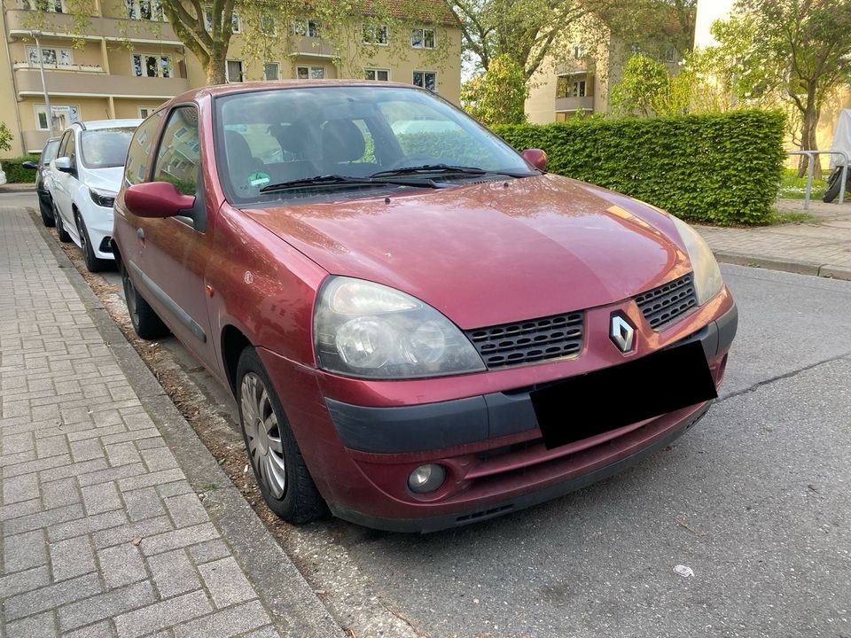 Renault Clio 1.2 in Hannover