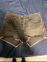 Levi‘s Shorts Damen W29 Hessen - Niedernhausen Vorschau