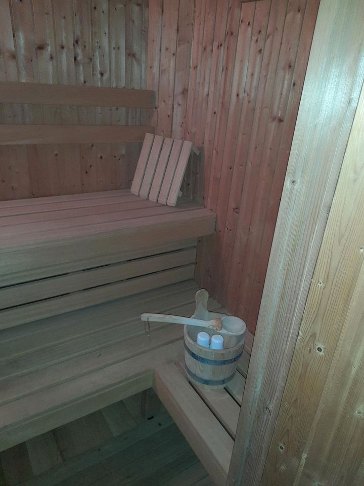 Sauna mit Zubehör in Rehfelde