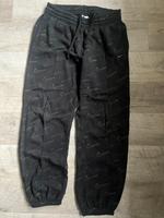 Nike Oversize/ Loose Fit Hose Gr. M Dresden - Südvorstadt-Ost Vorschau