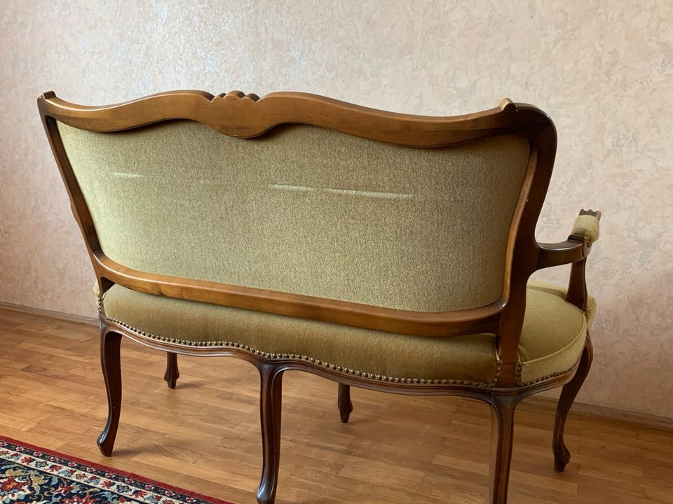 Chippendale Zweisitzer Sofa in Ziemetshausen