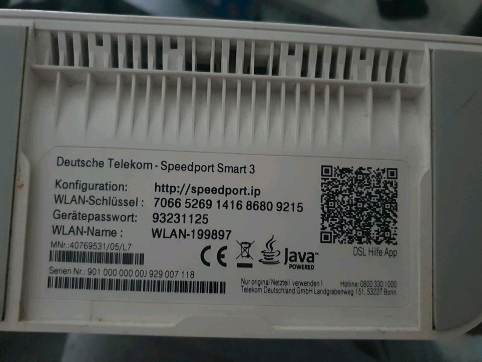 Telekom Speedport Smart 3 mit Stromkabel in Berlin