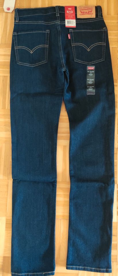 LEVI`S Jeans, Gr. 176, NEU in München