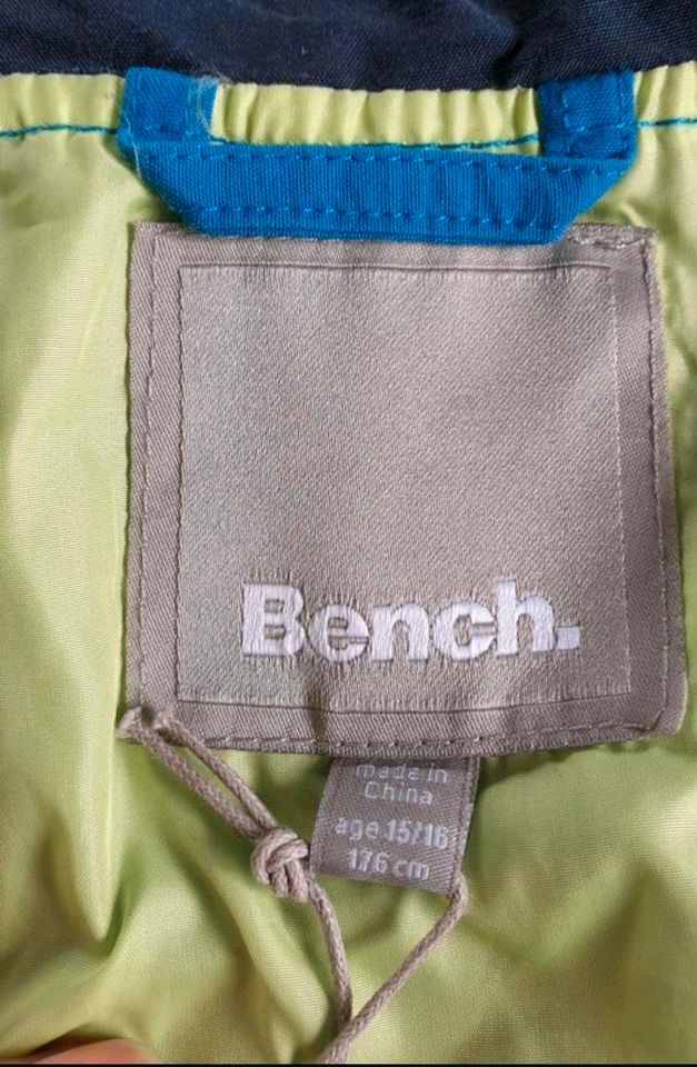 Bench Jacke Gr. 176 NEU in Hörstel