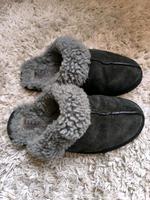 UGG Australia Hausschuhe bzw. Pantoffeln mit kuscheligem Fell 37 Kiel - Schreventeich-Hasseldieksdamm Vorschau