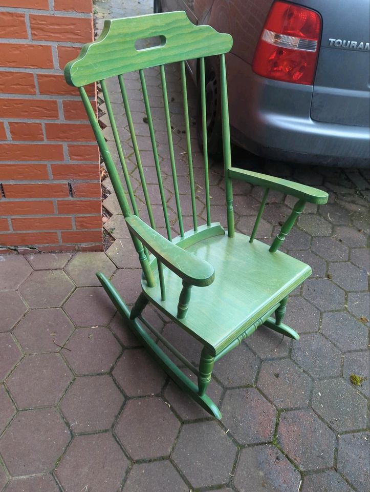 Schaukelstuhl grün Holz retro Vintage oma Stuhl in Osnabrück