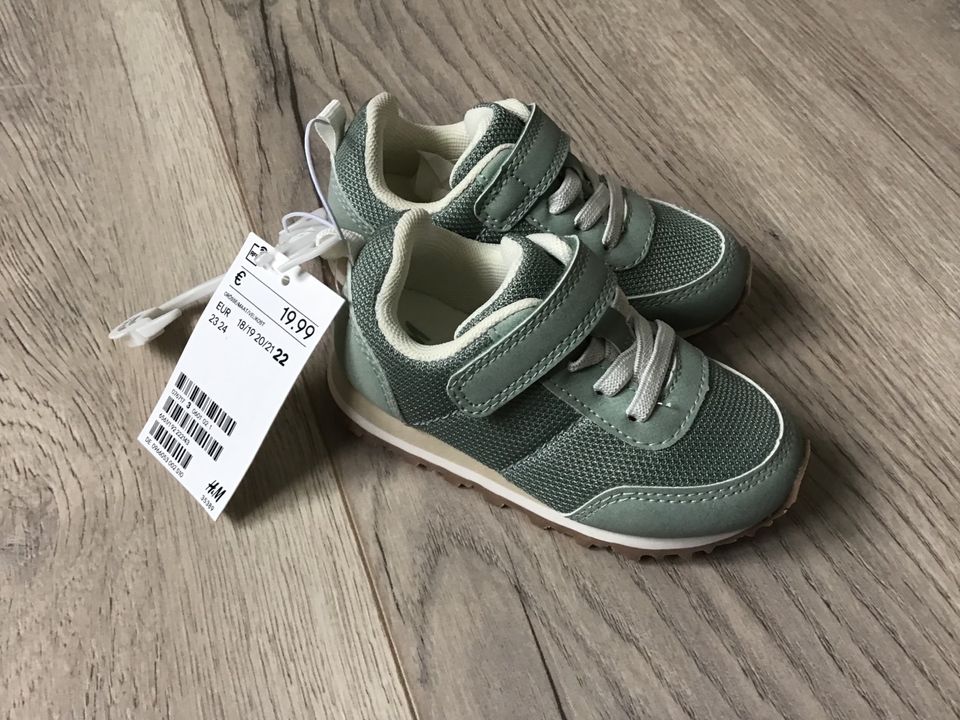 H&M Baby Sneaker Mint grün Gr 22 NEU mit Etikett in Hiddenhausen