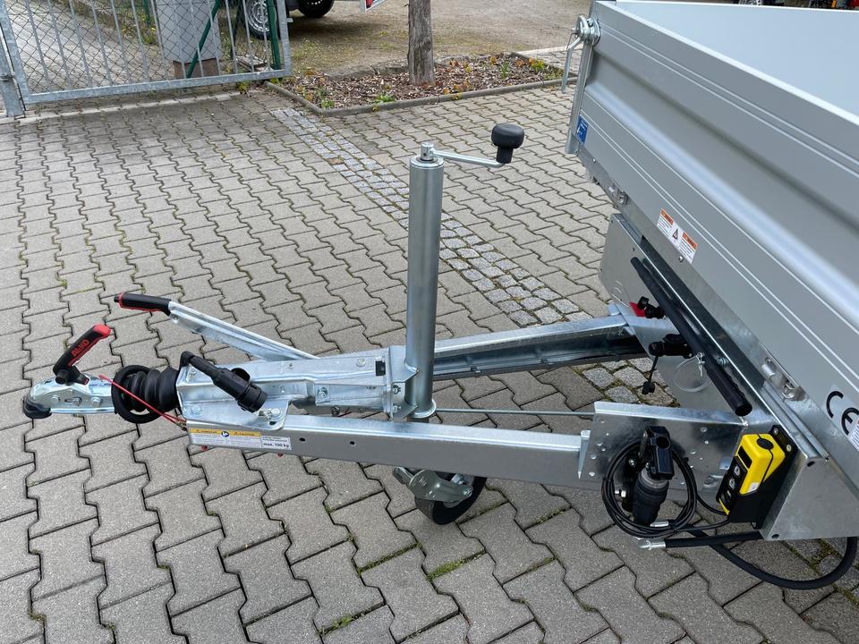 PKW Anhänger Neu Humbaur 3-Seitenkipper 270x150x35 E-Pumpe in Dresden
