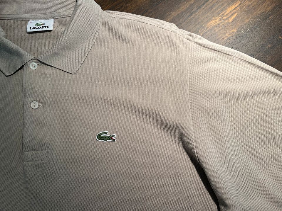 LACOSTE Herren Polohemd Gr.6 (XL) beige in Essen