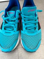Asics 39,5 Sneaker Sportschuhe Nordrhein-Westfalen - Hamminkeln Vorschau