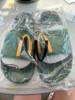 Original McDonalds Badelatschen Gr. 42/43 Sachsen-Anhalt - Dessau-Roßlau Vorschau