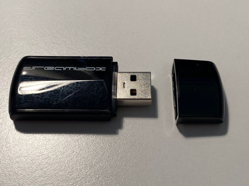 Dreambox USB WLAN Stick - Kostenfreier versicherter Versand ! in Köln