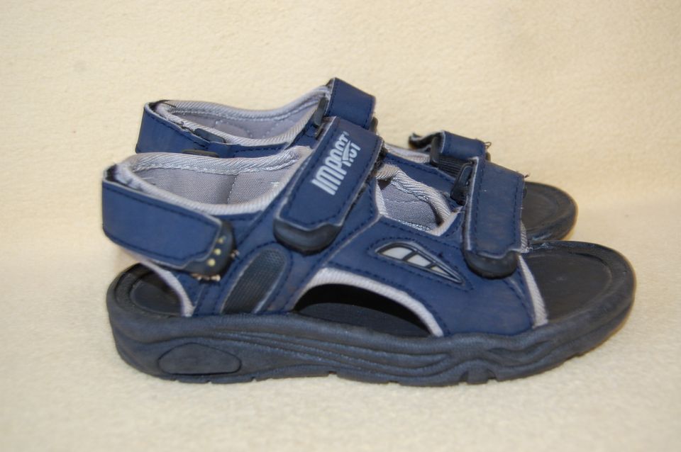 Süße Sandalen Jungen Jungensandalen dunkel blau Gr. 31 in Thale