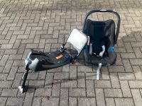 Britax Römer Babysitz Auto mit Basisstation Baden-Württemberg - Deggingen Vorschau