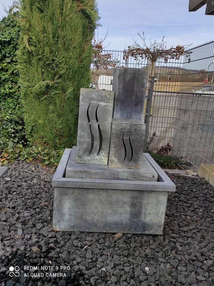 Überlauf Brunnen 70x70x70 UVP 1249€ in Waiblingen