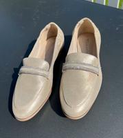Tamaris Damen Slipper Champagne 39 Nordrhein-Westfalen - Warstein Vorschau