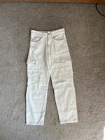 Bershka Jeans Gr 34 beige Kr. München - Oberhaching Vorschau