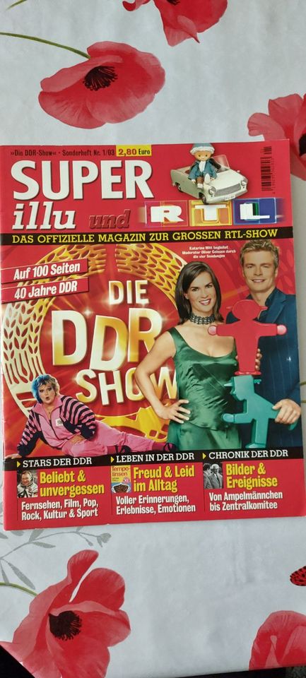 Zeitschrift Super illu und RTL Sonderheft Nr. 1/03 „Die DDR-Show“ in Berlin