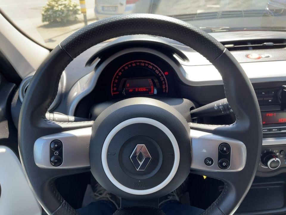 Renault Twingo Limited SCe 70 SHZ/PDC/GJR/Isofix in Bad Segeberg