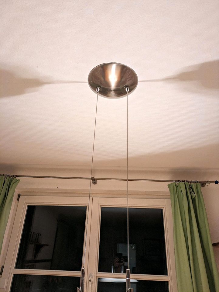 Deckenlampe in Esslingen