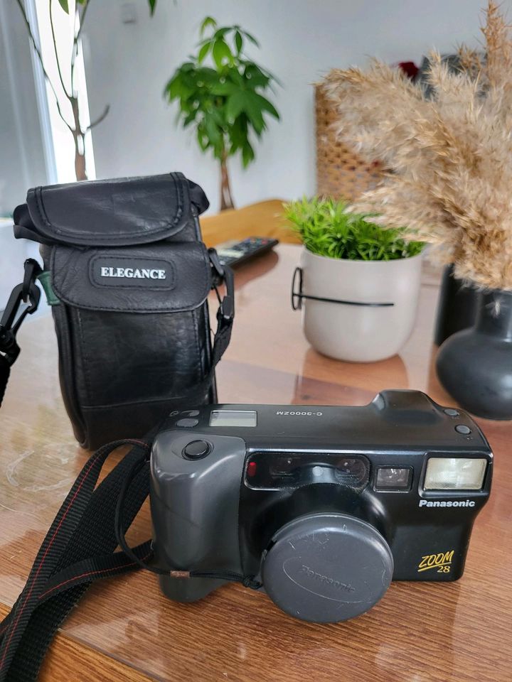 Panasonic C-3000ZM Zoom 28-80mm Kompaktkamera in Albstadt