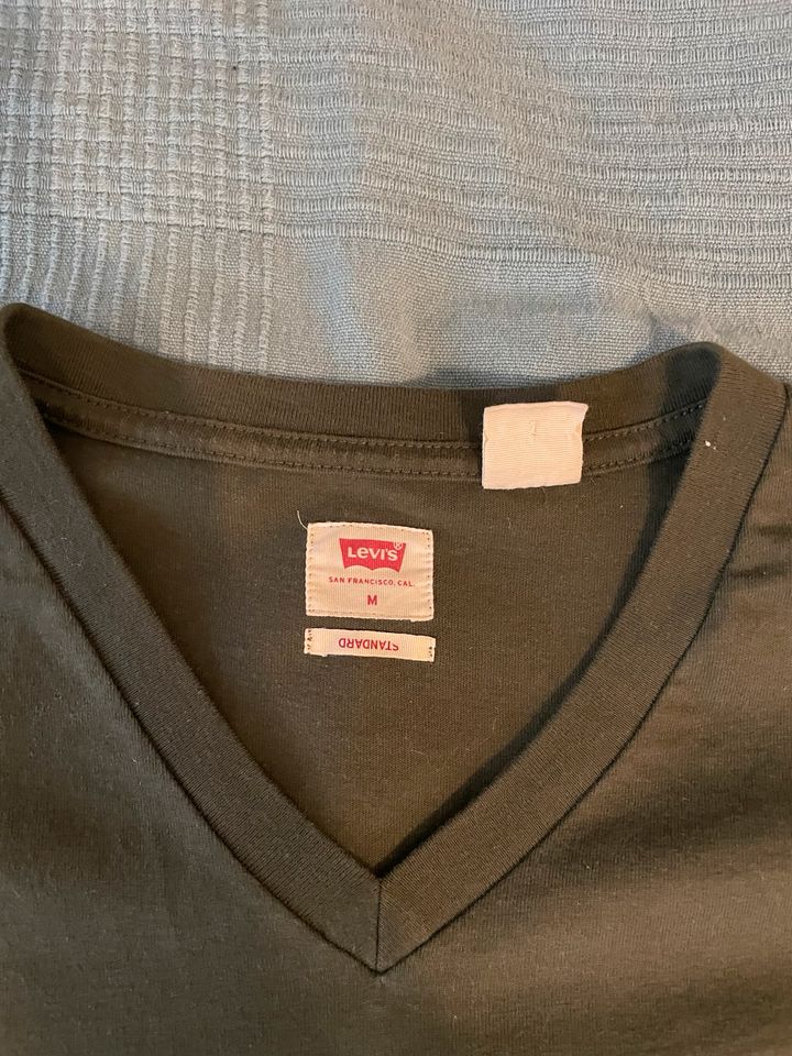 Levi‘s T-Shirt in Bietigheim